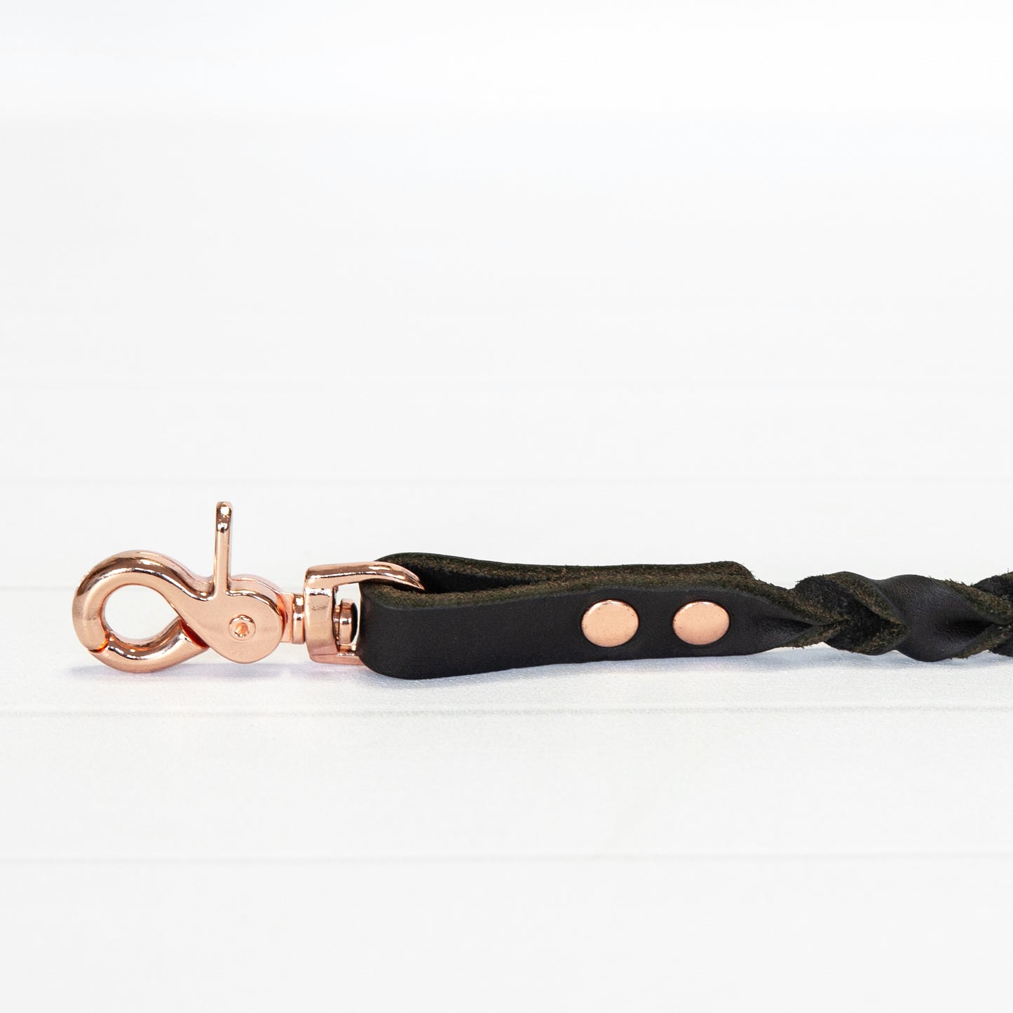 Schwarze Echtleder Leine "IHSY" Hunde Geflochten | 120 cm | Geschenkidee Hundebesitzer | Roségold