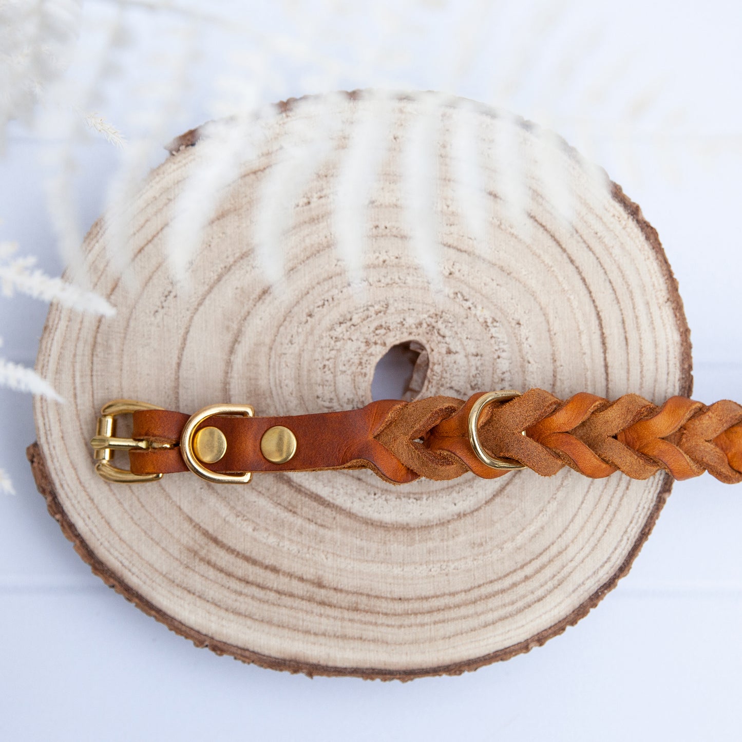 Set ELLA | Halsband und Hundeleine | geflochtenes Leder | Cognac
