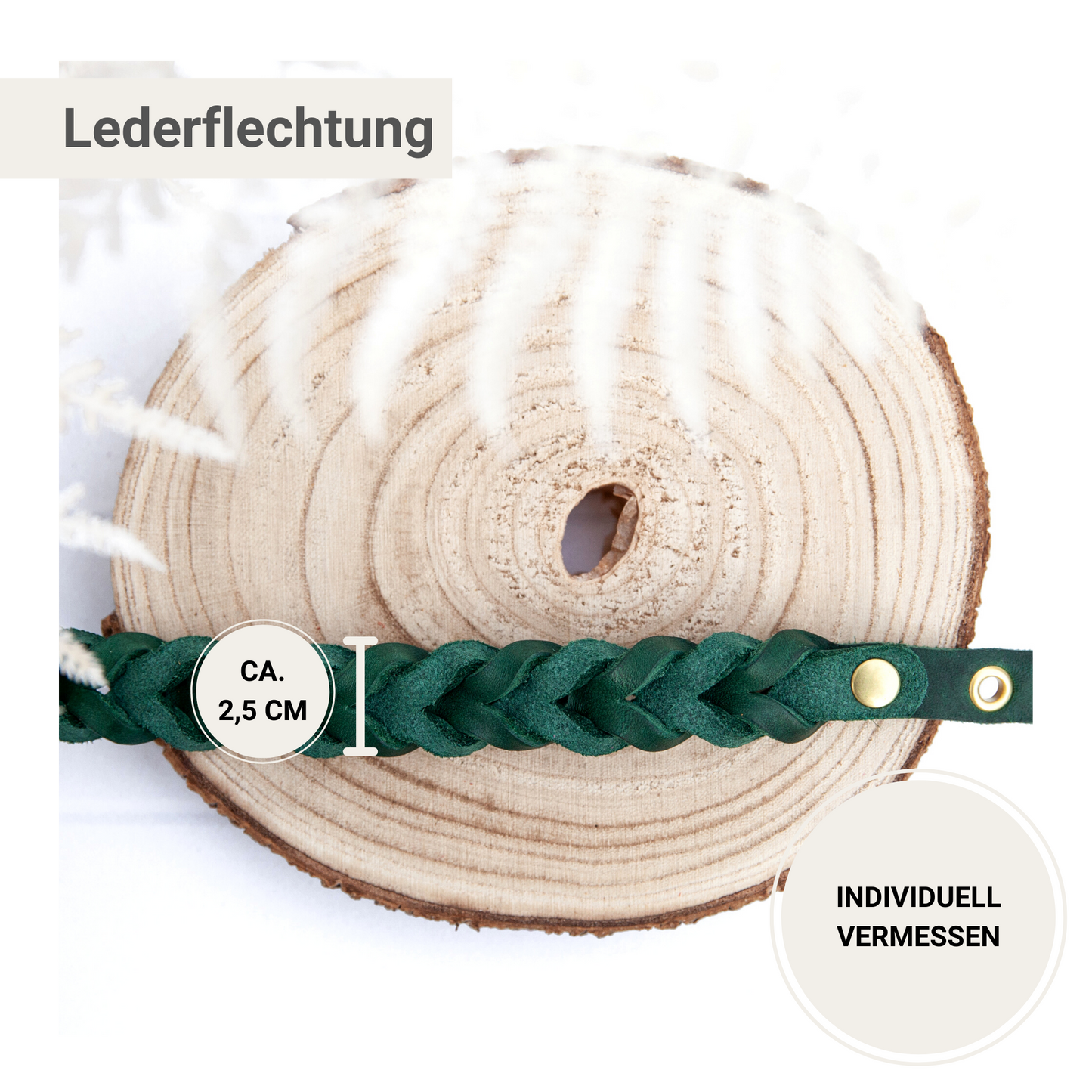Stilvoll unterwegs mit deinem Vierbeiner – das grüne ELLA-Halsband und die passende Leine.
