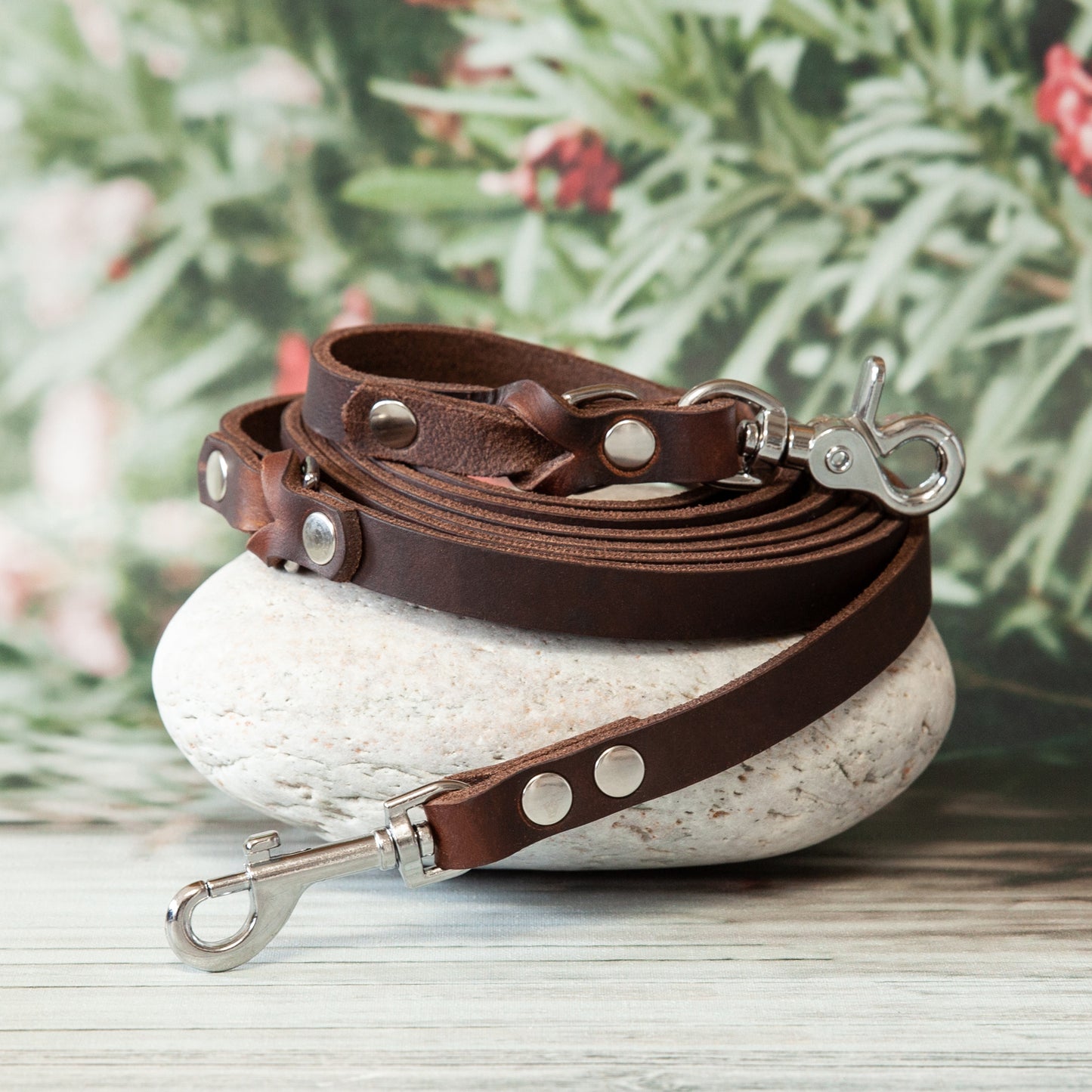 Hundeleine KIWI in Braun – elegante Leine aus echtem Leder, handgemacht und robust verarbeitet