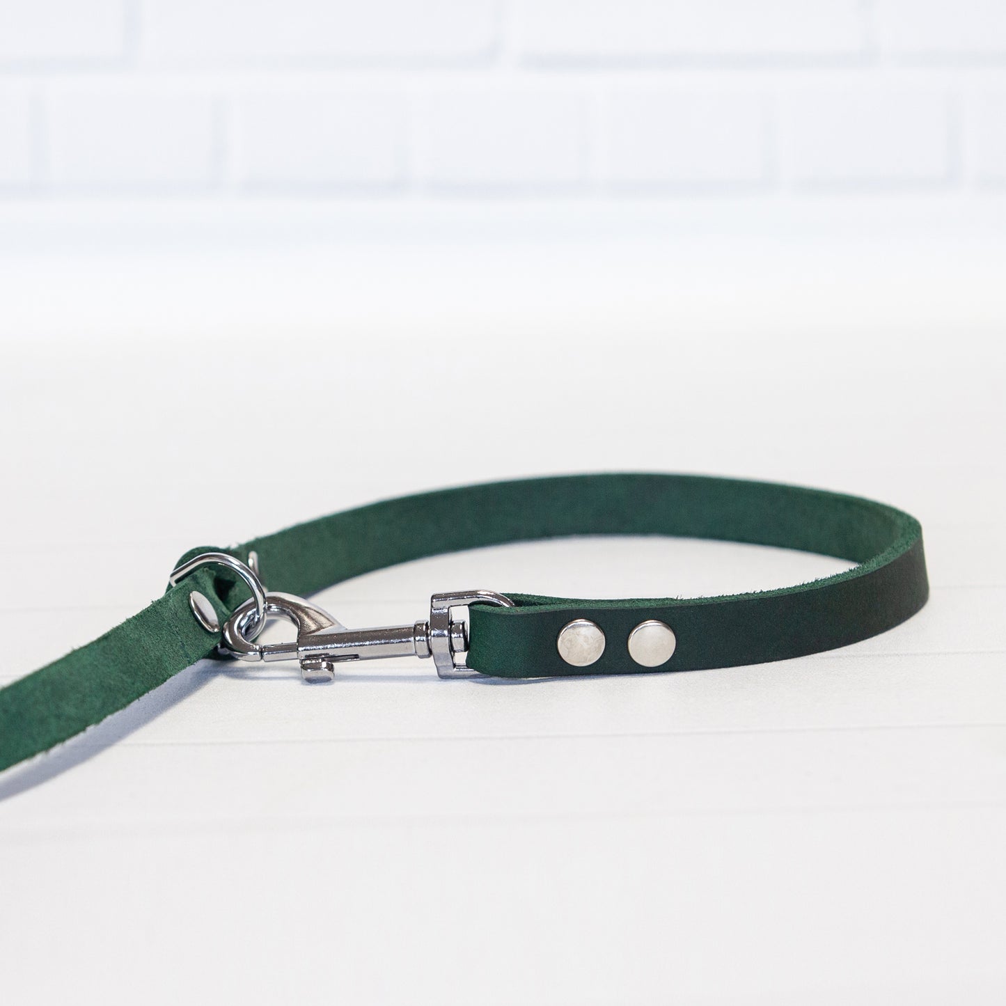 Set JIMINY für große Hunde | Lederleine und Halsband | Grün