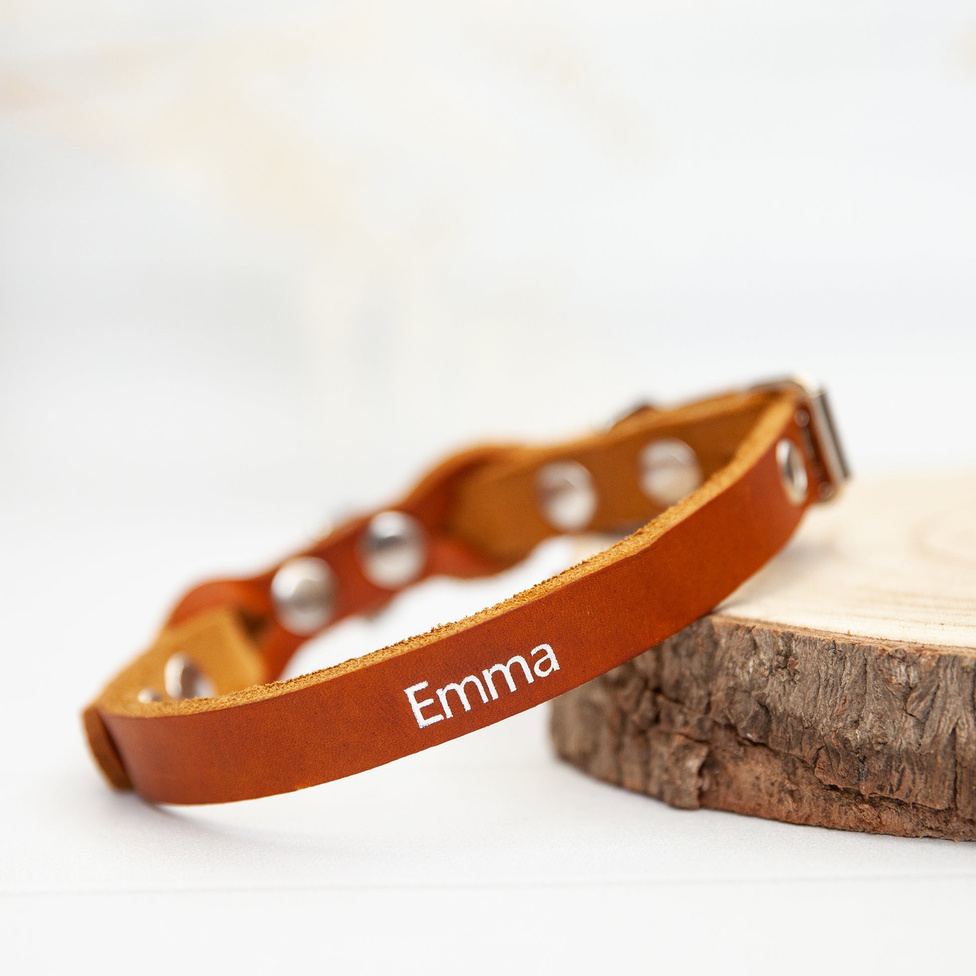 Hundehalsband Wunsch-Name Echtleder Silberprägung | Custom Cognac Lederhalsband Hunde Personalisierbares Geschenk Handmade