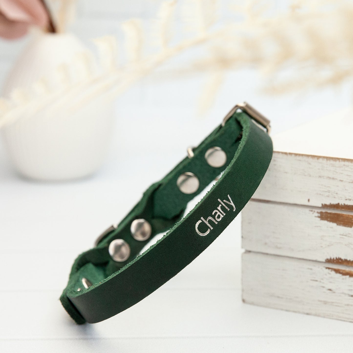 Halsband JIMINY | Goldene oder Silberne Namensprägung | 4 Größen | Grün