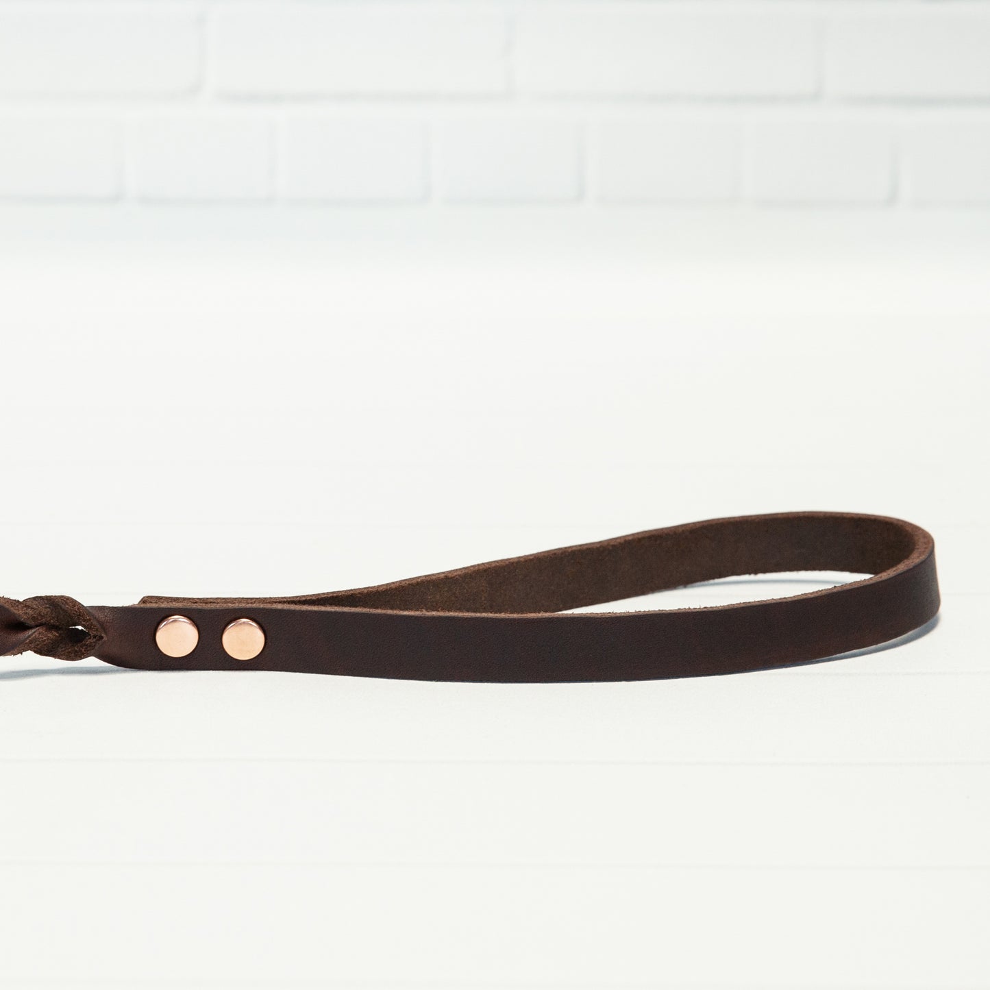 Braune Echtleder Leine "IHSY" Hunde Geflochten | 120 cm | Geschenkidee Hundebesitzer | Roségold