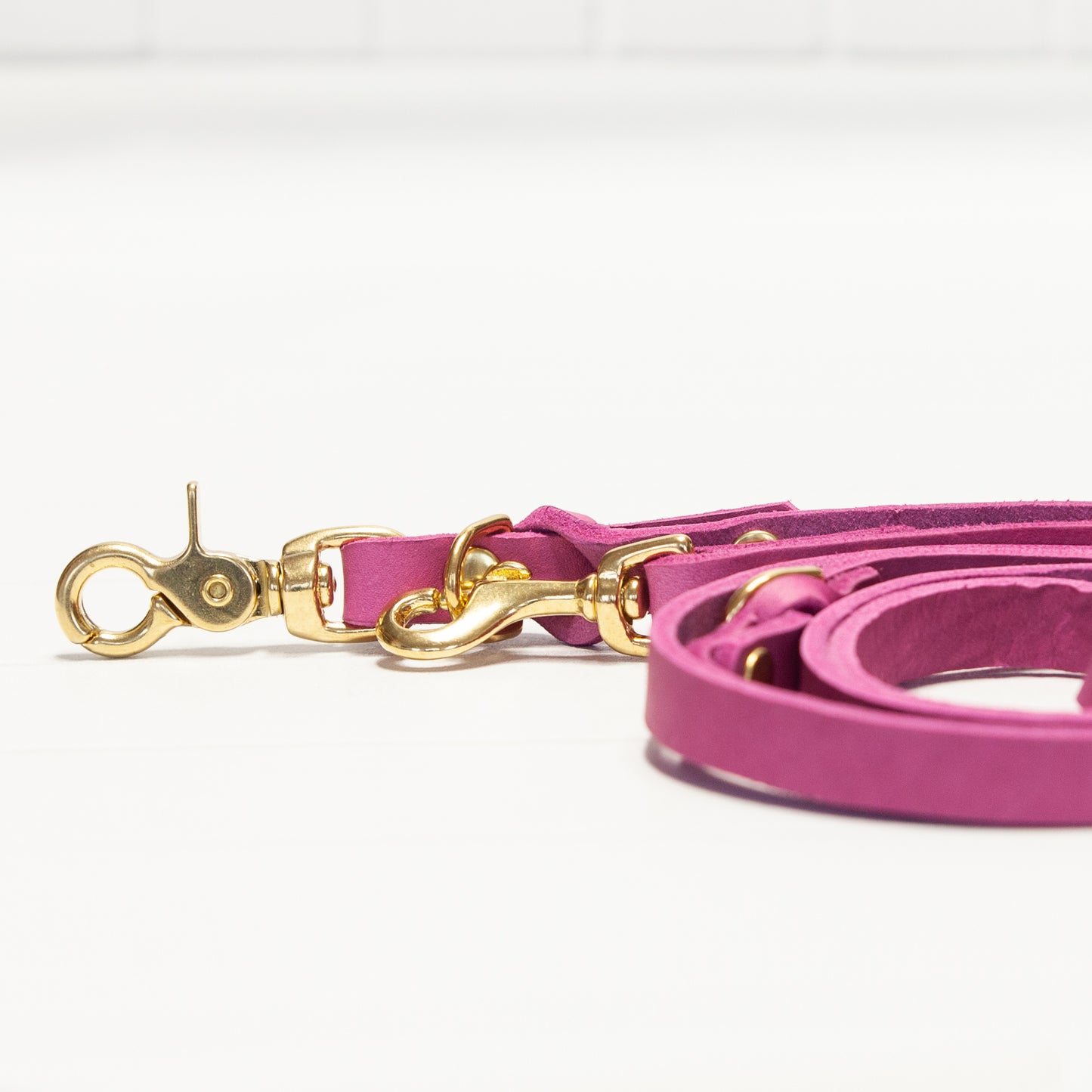 Set JIMINY für kleine Hunde | Lederleine und Halsband | Pink
